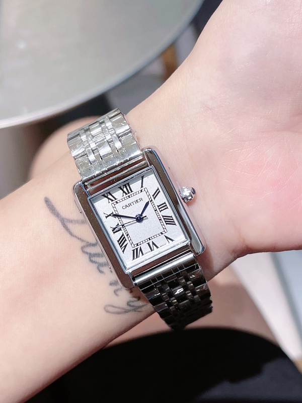 ブランド時計着用イメージ